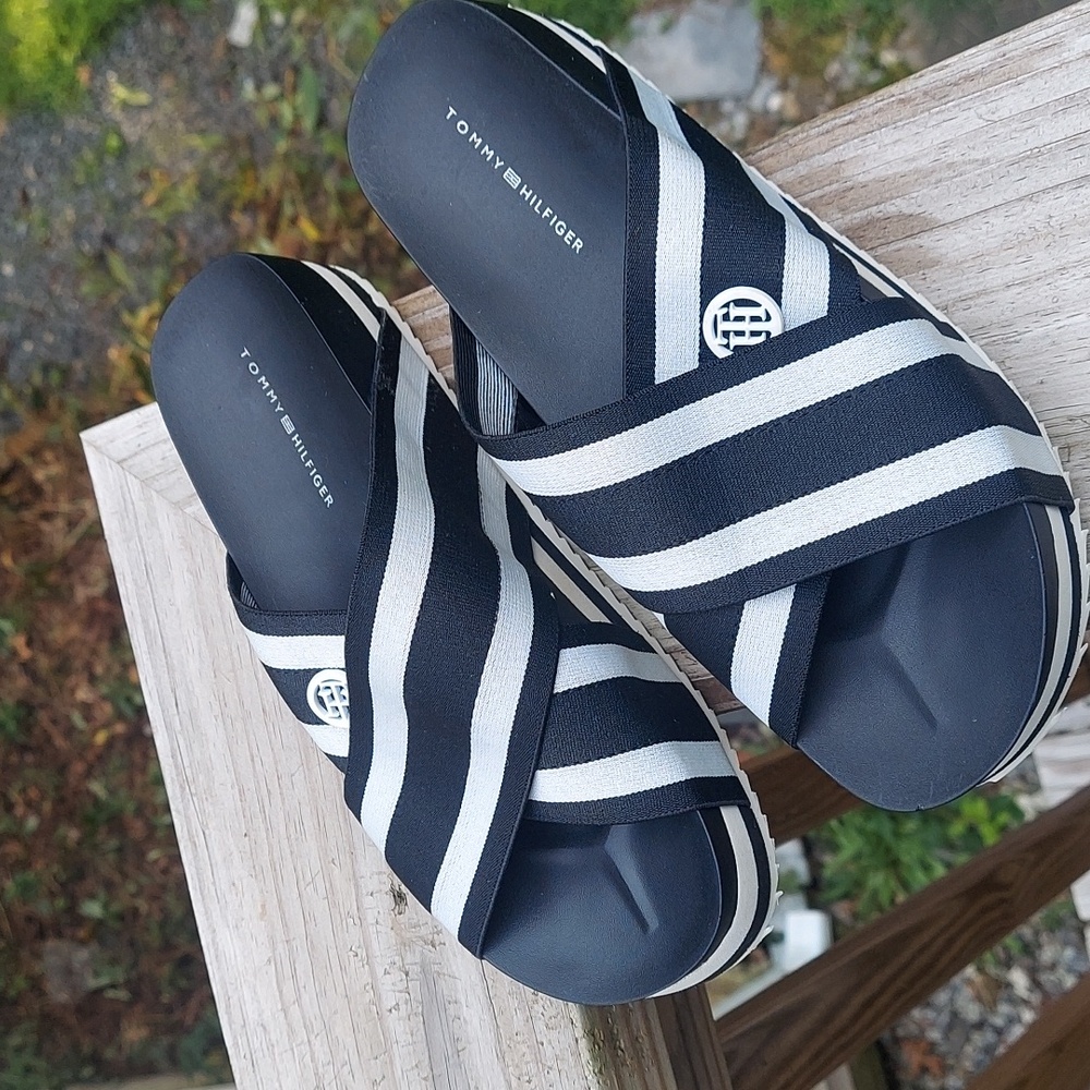 Tommy Hilfiger Black and White Striped Platform Slide Sandals 3x&50